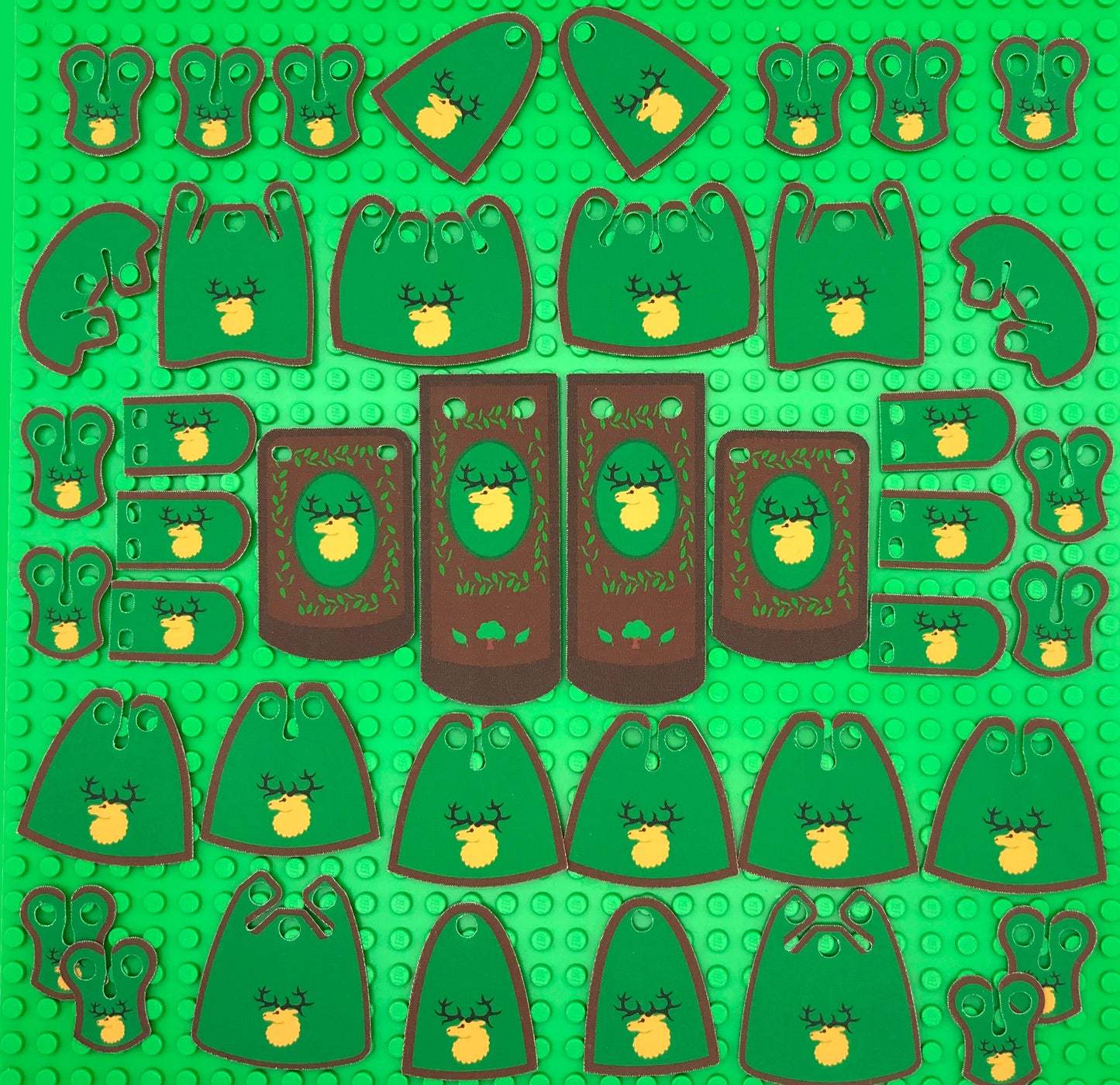 Forestmen: Custom Cloaks, Pauldrons & Banners (CASTLE-FM-01-EXT)