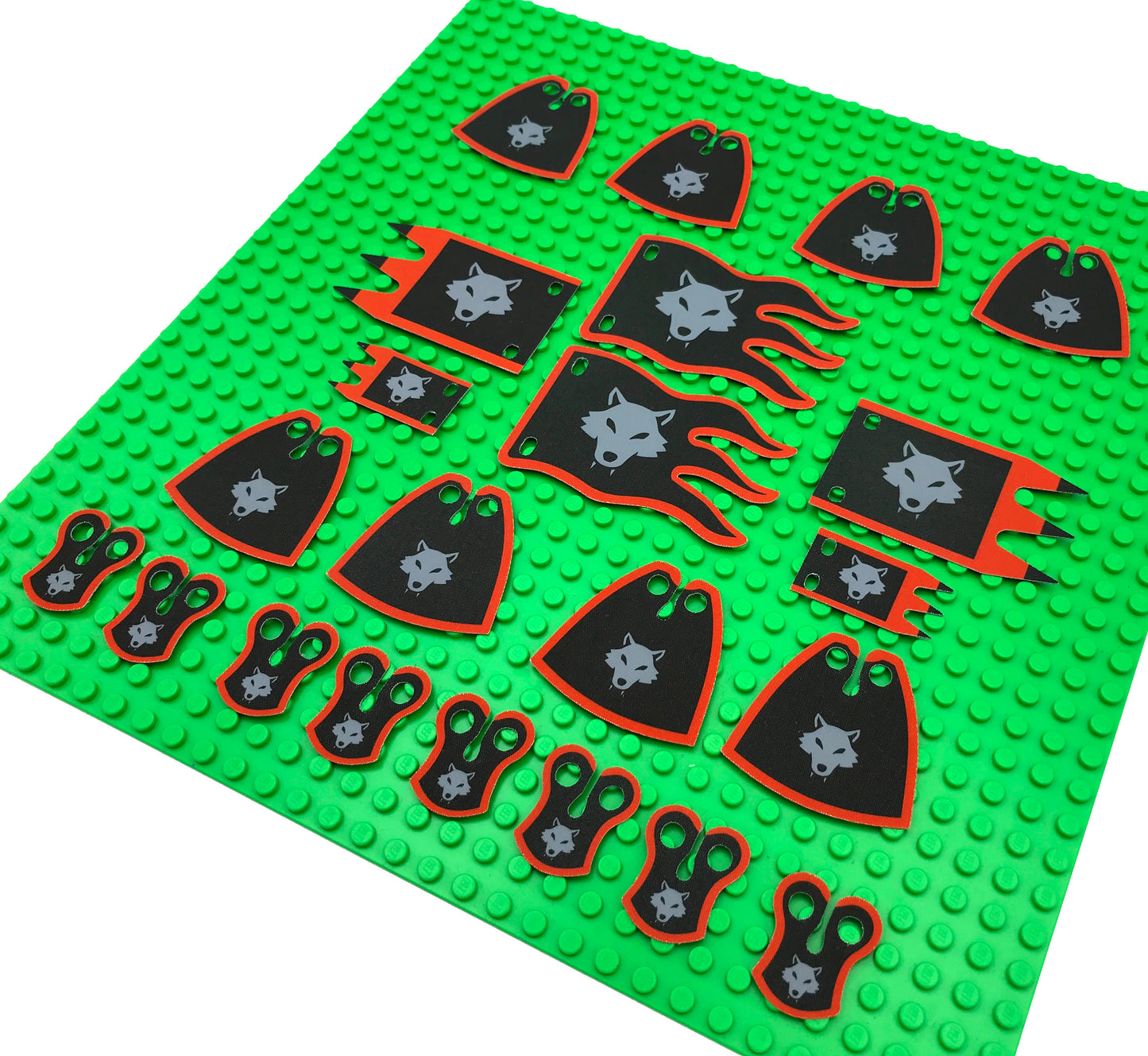 Wolfpack: Custom Cloaks, Pauldrons & Banners (CASTLE-WPN-01-REG)
