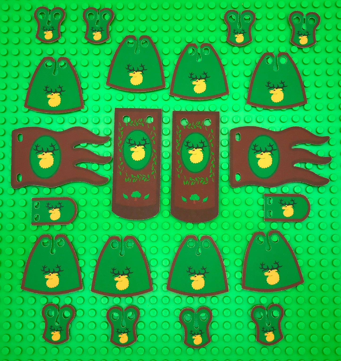 Forestmen: Custom Cloaks, Pauldrons & Banners (CASTLE-FM-01-REG)