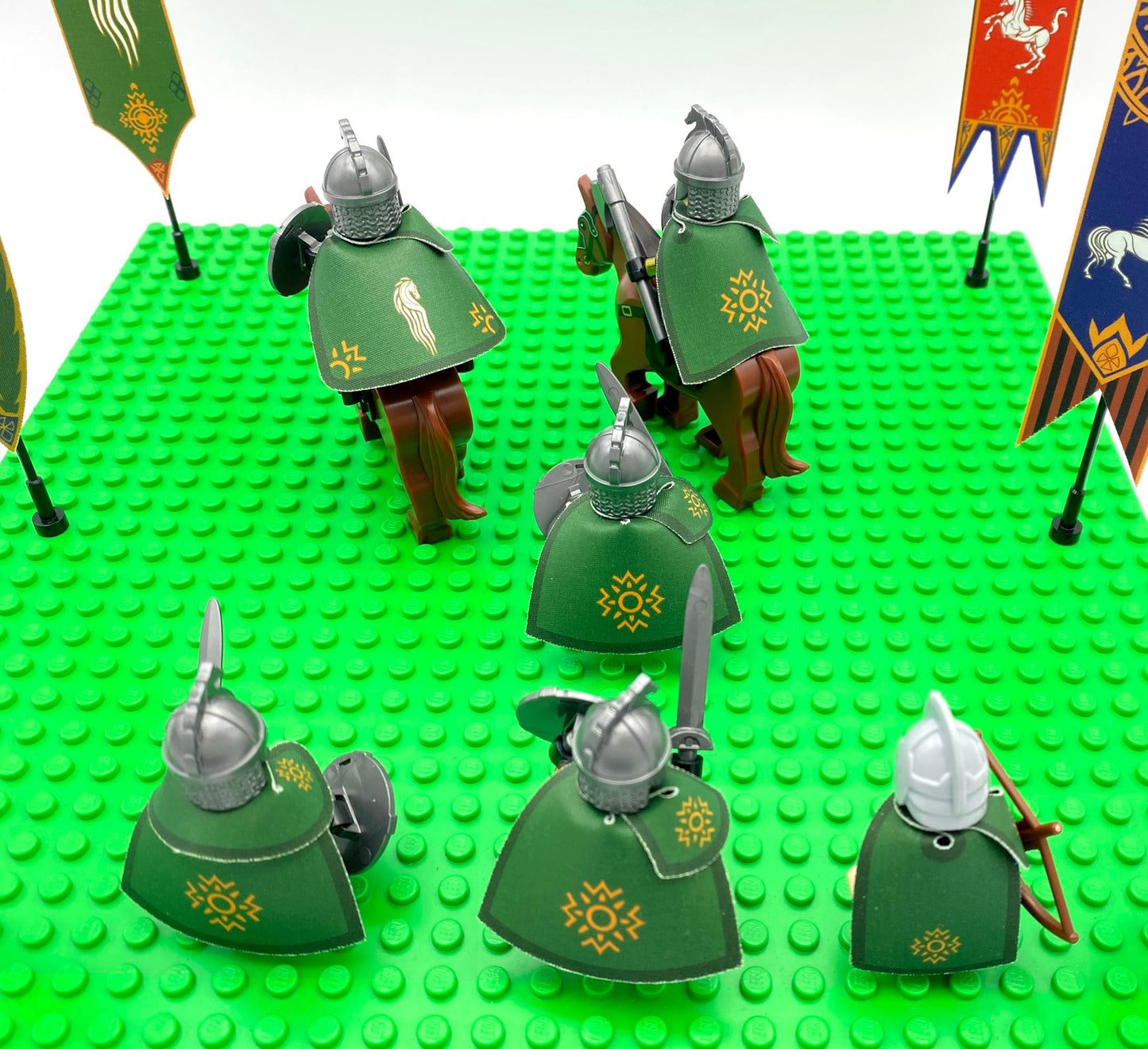 Rohan: x30 Banners & Capes LOTR-ROH-01)