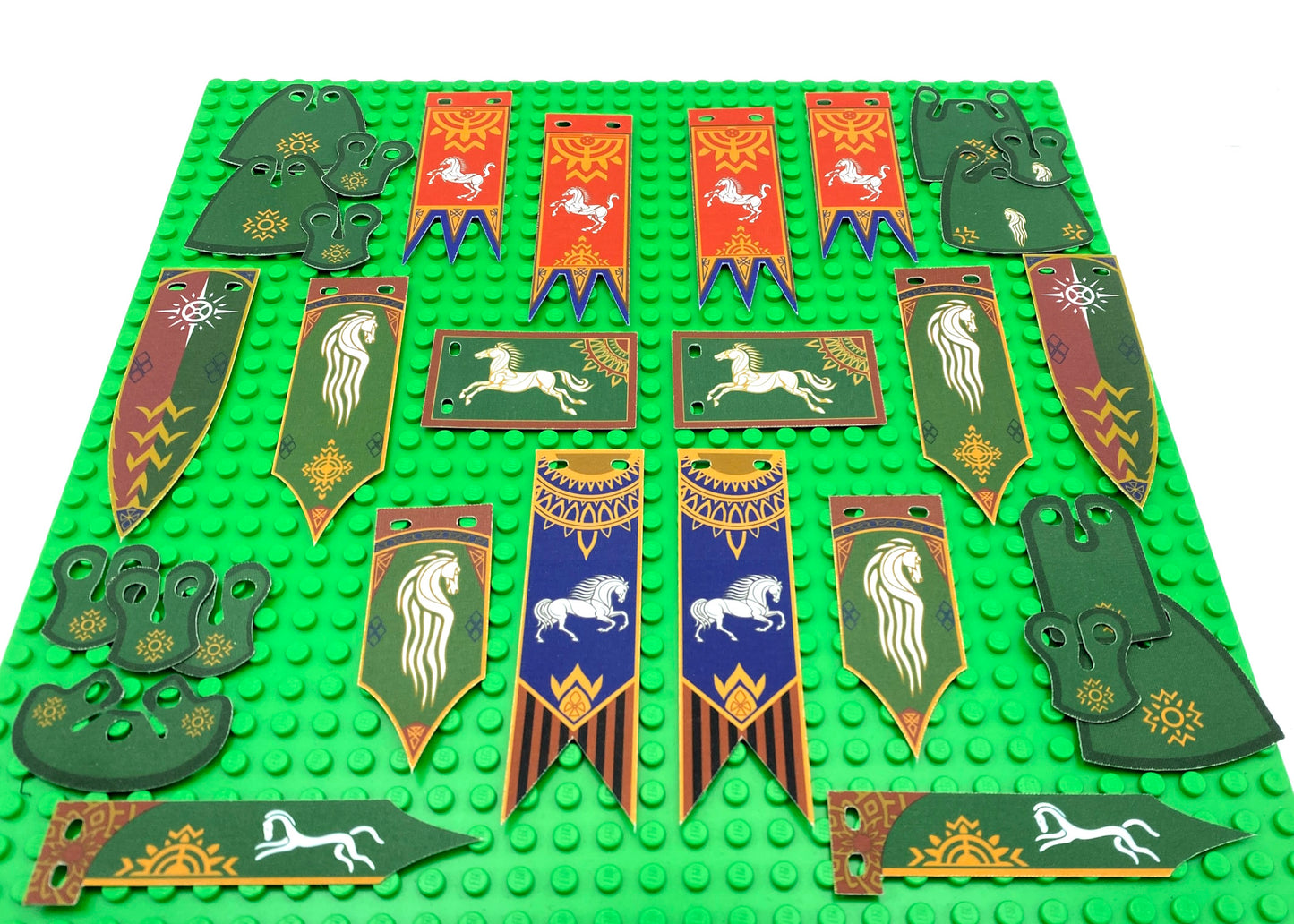 Rohan: x30 Banners & Capes LOTR-ROH-01)